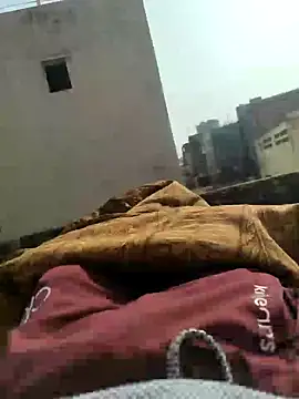 youngbull 21delhi online show from 12-16-24, 06:53