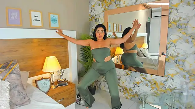 EmaBakker online show from 03-01-25, 05:05