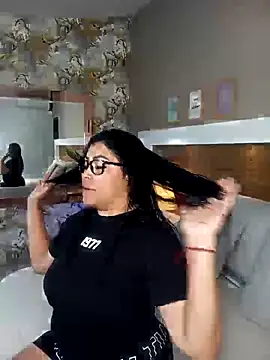 EmaBakker online show from 10-08-25, 12:25