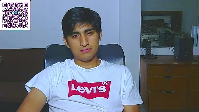 Snapshot of CzarPM chatting on 01-06-26, 04:16 CzarPM online show from 01-06-26, 04:16