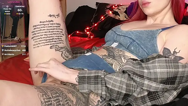 Snapshot of Devil_s_bride chatting on 11-02-25, 07:38 Devil s bride online show from 11-02-25, 07:38