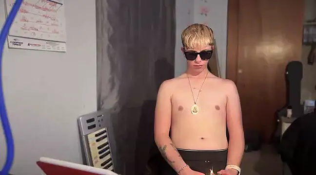 twentywithafelonyy online show from 01-11-25, 09:26