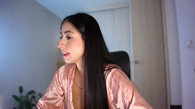 Snapshot of auroracaruso11 chatting on 05-01-26, 07:40 auroracaruso11 online show from 05-01-26, 07:40