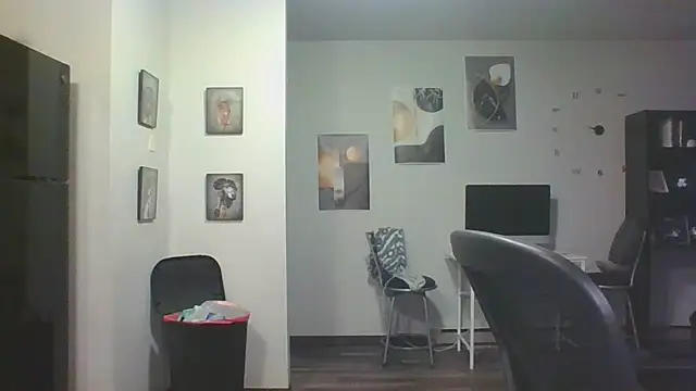 Stayinalive1992 online show from 10-14-25, 02:12