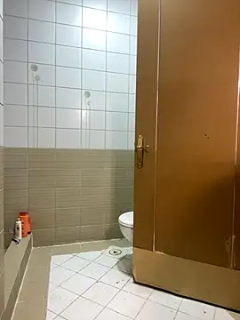 Snapshot of Layla-daloua chatting on 11-26-25, 01:50 Layla-daloua online show from 11-26-25, 01:50