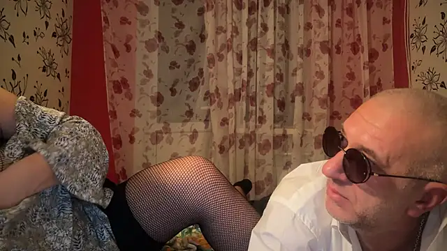 Snapshot of StellarTeam chatting on 12-15-24, 12:29 StellarTeam online show from 12-15-24, 12:29