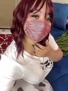 Snapshot of belquiis chatting on 01-05-25, 06:13 belquiis online show from 01-05-25, 06:13