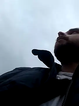 QcMisterv13 online show from 12-31-24, 08:45