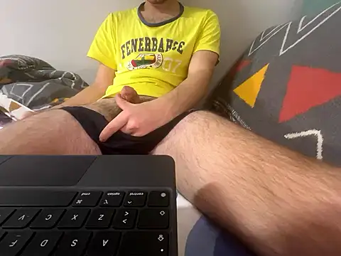 Snapshot of sweetspider35 chatting on 12-07-24, 09:06 sweetspider35 online show from 12-07-24, 09:06