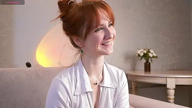 EsmaCrumbley online show from 03-02-25, 05:12