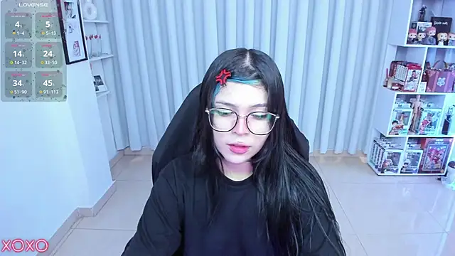 Snapshot of misshoneyxxx chatting on 07-09-26, 02:32 misshoneyxxx online show from 07-09-26, 02:32