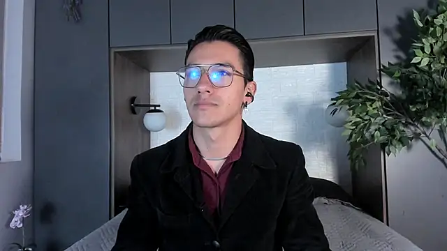 Andy Joy  online show from 04-12-26, 11:48