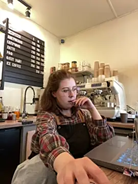 cinnabon  online show from 06-03-26, 02:33