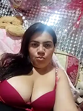 Snapshot of naughty-sharlot chatting on 01-01-25, 10:24 naughty-sharlot online show from 01-01-25, 10:24