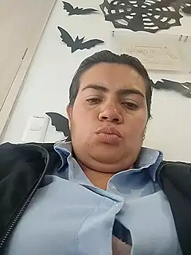 Snapshot of naughty-sharlot chatting on 10-30-25, 03:13 naughty-sharlot online show from 10-30-25, 03:13