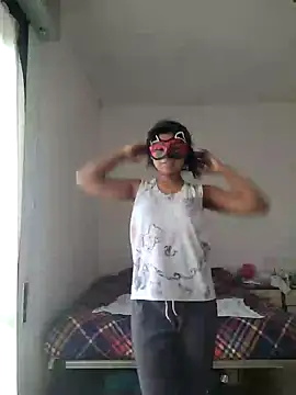 Bella Luna18 online show from 03-15-25, 01:18