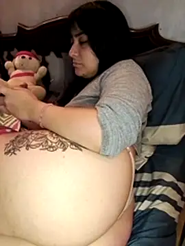 agustina 0o online show from 07-02-26, 03:23