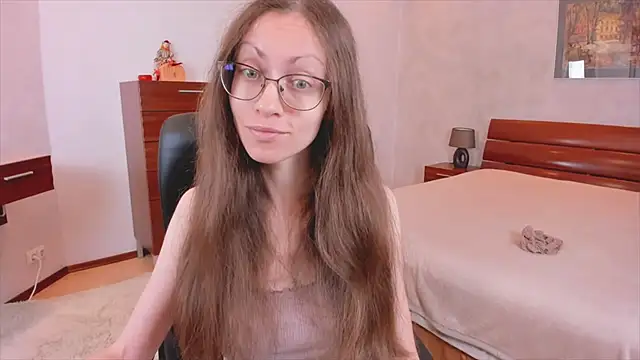 Pantyhose Mila online show from 10-08-25, 07:22