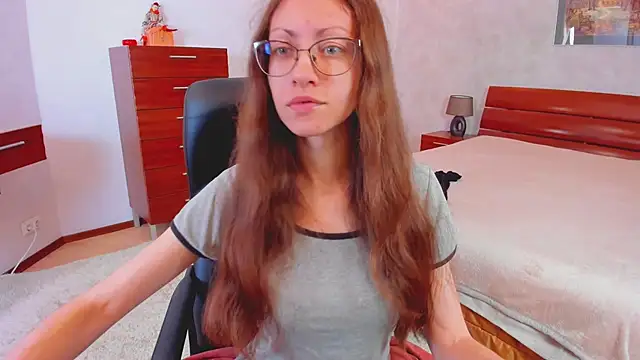 Pantyhose Mila online show from 10-19-25, 07:03