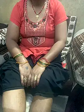 Snapshot of Tameesh_sexy_mistress chatting on 11-05-25, 09:42 Tameesh sexy mistress online show from 11-05-25, 09:42