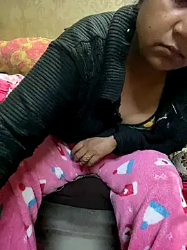 Snapshot of Tameesh_sexy_mistress chatting on 11-10-25, 05:17 Tameesh sexy mistress online show from 11-10-25, 05:17