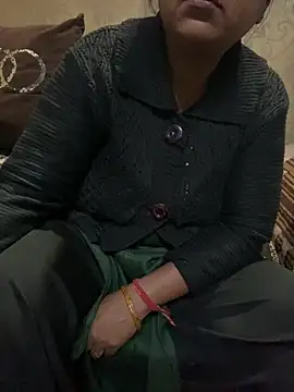 Snapshot of Tameesh_sexy_mistress chatting on 11-12-25, 05:19 Tameesh sexy mistress online show from 11-12-25, 05:19