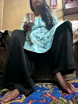 Snapshot of Tameesh_sexy_mistress chatting on 11-26-25, 05:19 Tameesh sexy mistress online show from 11-26-25, 05:19