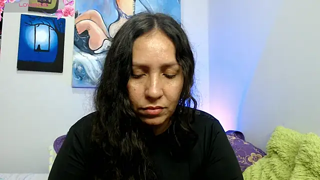 Snapshot of naihroby chatting on 11-27-25, 04:47 naihroby online show from 11-27-25, 04:47