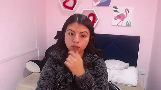 CarolineBrunx online show from 02-27-25, 08:50