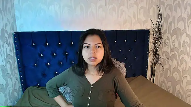 CarolineBrunx online show from 01-11-26, 06:18