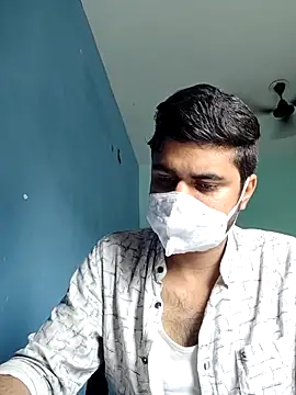 Snapshot of Ishan003 chatting on 06-15-26, 04:47 Ishan003 online show from 06-15-26, 04:47