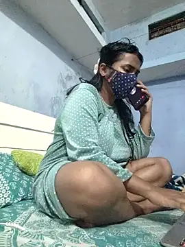 Snapshot of Priya_Strip chatting on 01-15-25, 07:55 Priya Strip online show from 01-15-25, 07:55