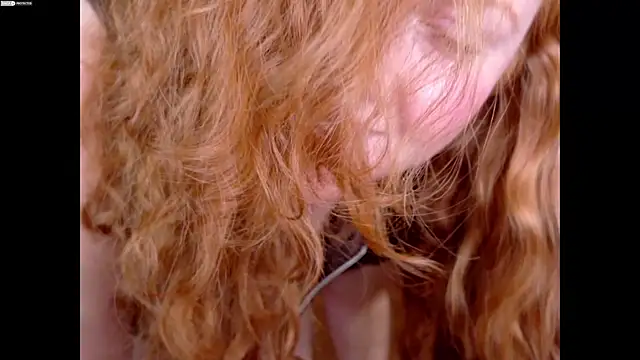 Scarlettredff online show from 11-27-25, 04:58