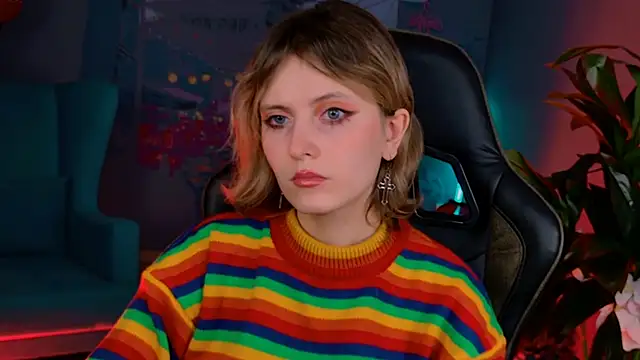 Snapshot of LolaAsmus chatting on 01-15-25, 08:09 LolaAsmus online show from 01-15-25, 08:09