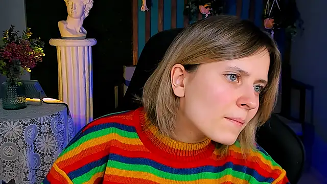 Snapshot of LolaAsmus chatting on 01-21-25, 12:18 LolaAsmus online show from 01-21-25, 12:18