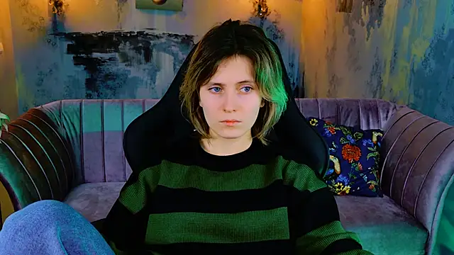 Snapshot of LolaAsmus chatting on 01-29-25, 05:19 LolaAsmus online show from 01-29-25, 05:19