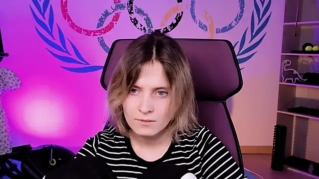 Snapshot of LolaAsmus chatting on 02-01-25, 11:10 LolaAsmus online show from 02-01-25, 11:10