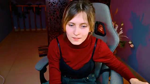 Snapshot of LolaAsmus chatting on 02-06-25, 07:18 LolaAsmus online show from 02-06-25, 07:18