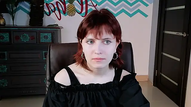 Snapshot of LolaAsmus chatting on 03-11-25, 11:44 LolaAsmus online show from 03-11-25, 11:44