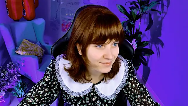 Snapshot of LolaAsmus chatting on 09-23-25, 05:10 LolaAsmus online show from 09-23-25, 05:10