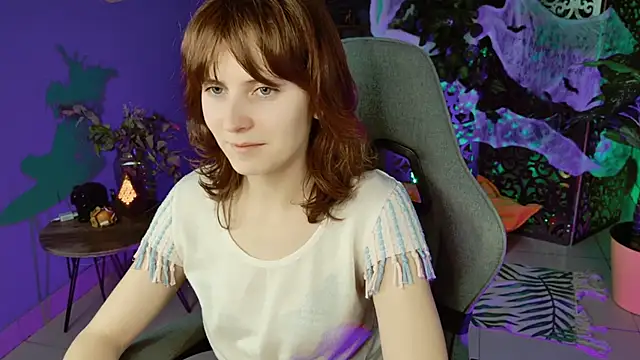 Snapshot of LolaAsmus chatting on 11-01-25, 08:16 LolaAsmus online show from 11-01-25, 08:16