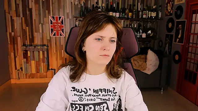 Snapshot of LolaAsmus chatting on 11-21-25, 05:06 LolaAsmus online show from 11-21-25, 05:06