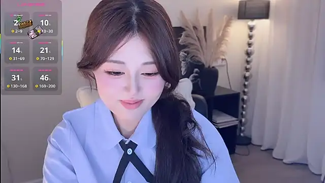 Strawberrybabyy1 online show from 09-26-25, 01:15