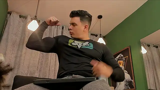 Snapshot of Jake_Tylerr_ chatting on 10-25-25, 11:32 Jake Tylerr  online show from 10-25-25, 11:32