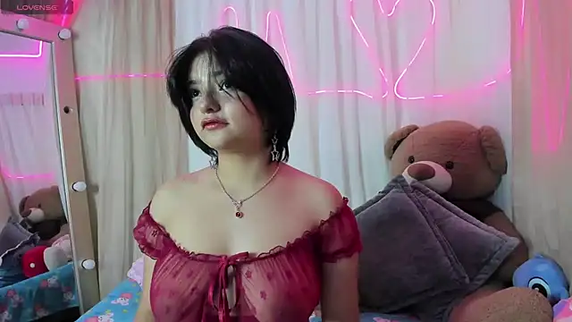 Snapshot of mikoto_urab chatting on 02-25-25, 10:29 mikoto urab online show from 02-25-25, 10:29