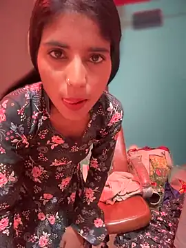 Snapshot of DiyAsingHh chatting on 12-15-24, 07:46 DiyAsingHh online show from 12-15-24, 07:46