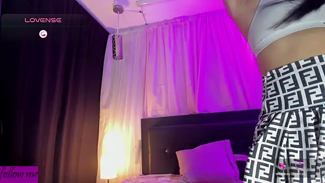 brittany williams  online show from 03-27-26, 04:07