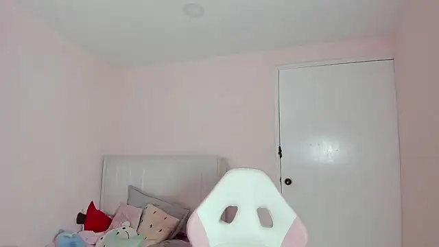 playsecrets online show from 01-20-25, 04:34