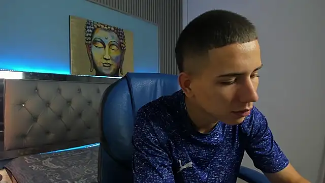 Snapshot of JackSwan18 chatting on 11-24-25, 09:14 JackSwan18 online show from 11-24-25, 09:14