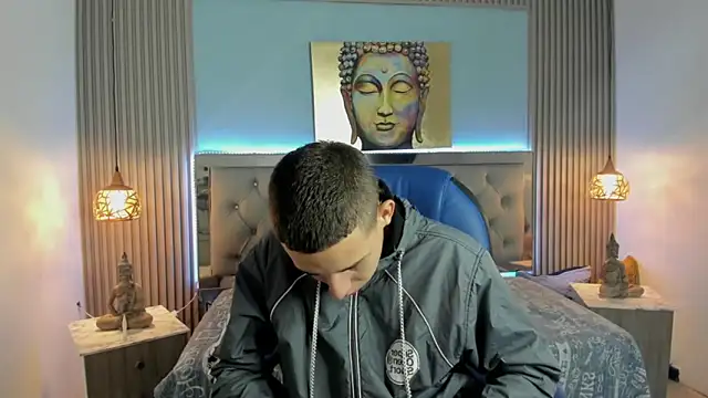 Snapshot of JackSwan18 chatting on 11-28-25, 08:22 JackSwan18 online show from 11-28-25, 08:22